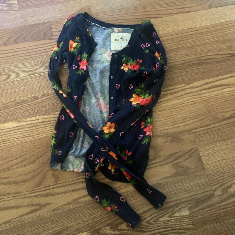 Hollister Cardigan